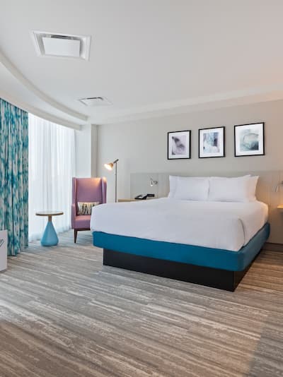 Premium King Room